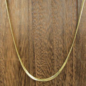 20" Gold Tone Plain Necklace Vintage Costume
